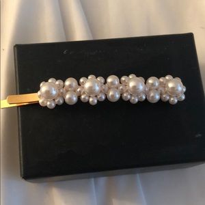 Gold with pearls hair clip